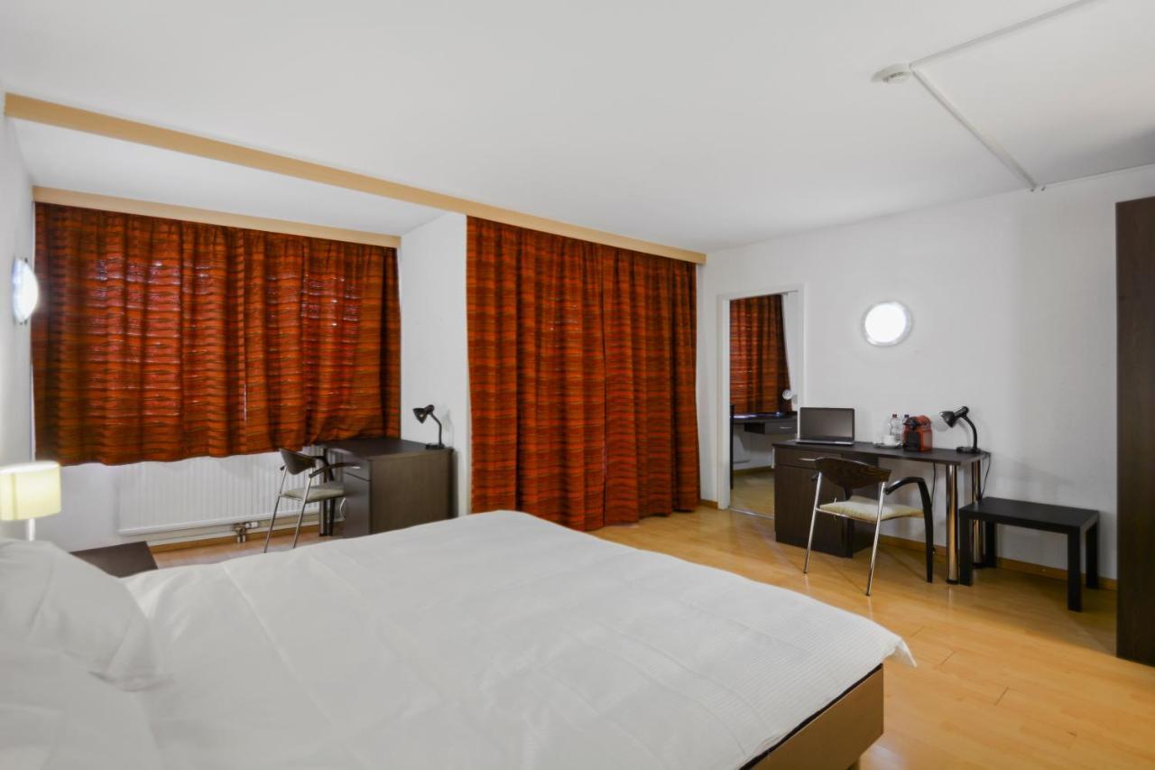 Neuchatel City Hotel Zewnętrze zdjęcie