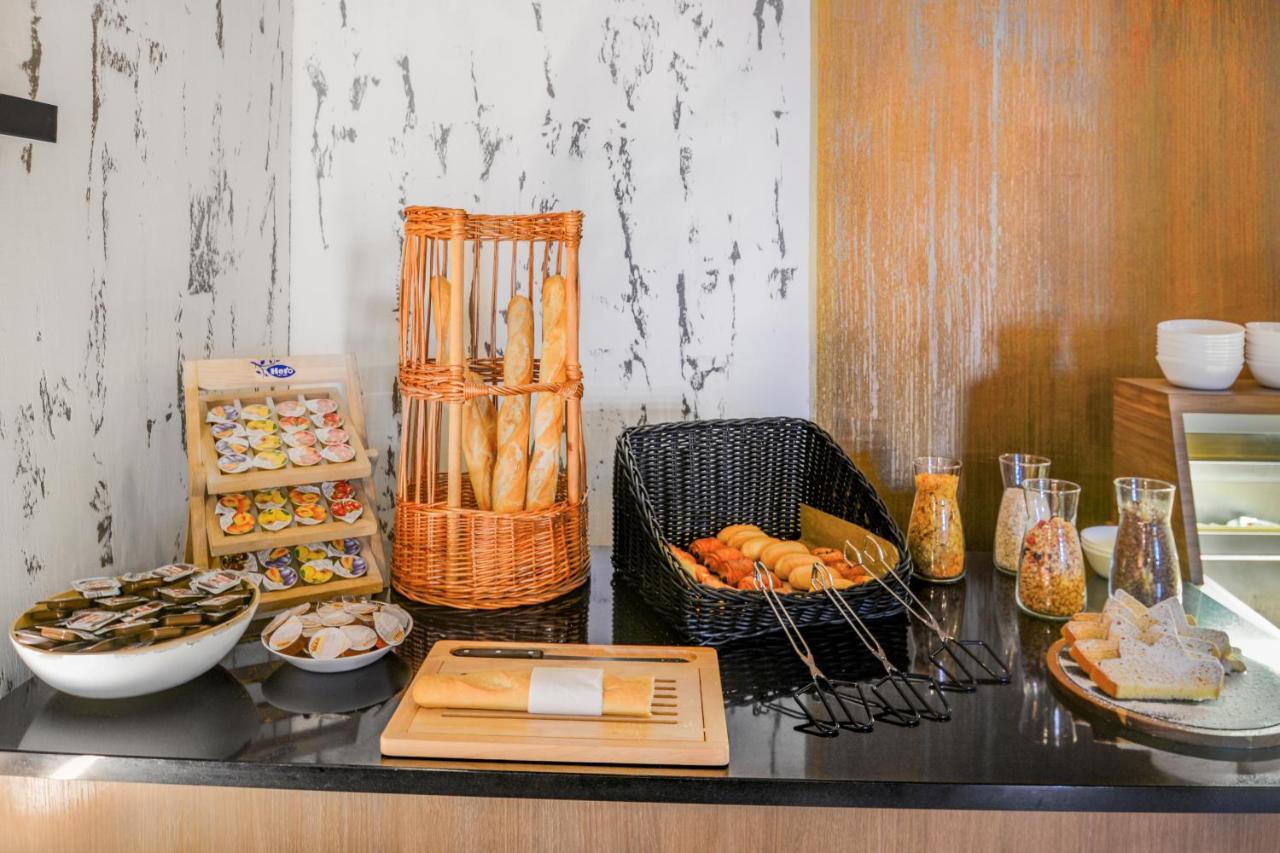 Neuchatel City Hotel Zewnętrze zdjęcie
