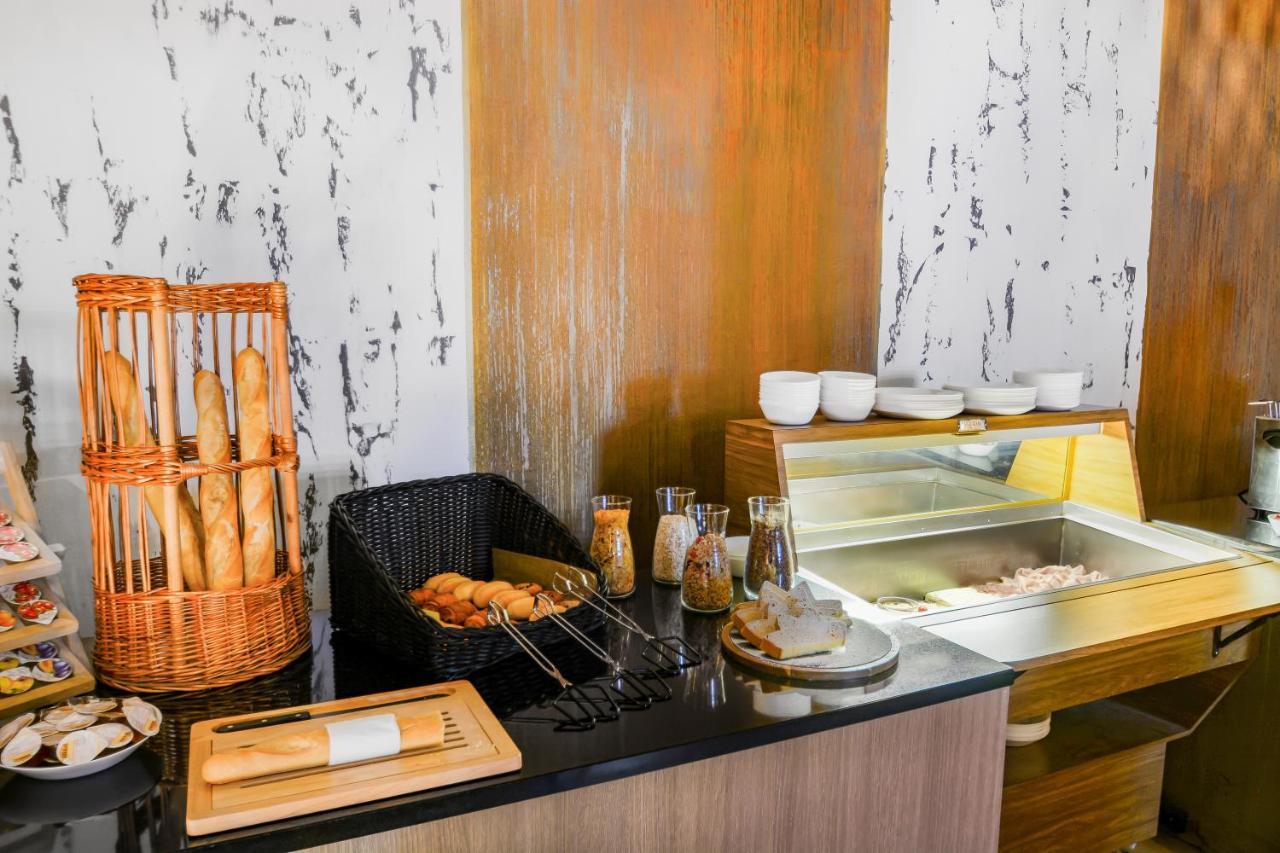 Neuchatel City Hotel Zewnętrze zdjęcie